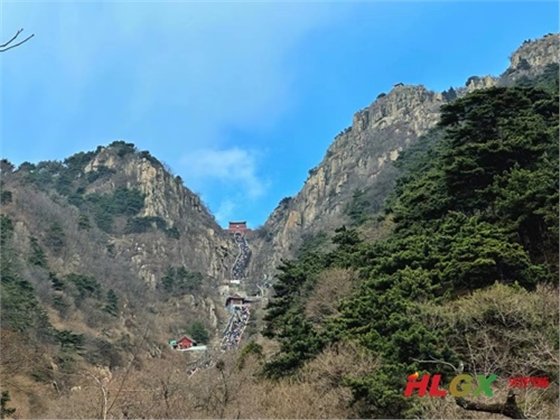 火龙节能春游泰山