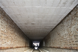 直线式隧道窑和并列式隧道窑陶瓷纤维高温隔热解决方案