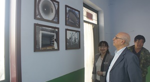 摩洛哥客户参观考察火龙热陶瓷陶瓷纤维生产线
